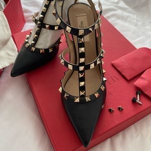 Valentino Rockstud size 38.5
